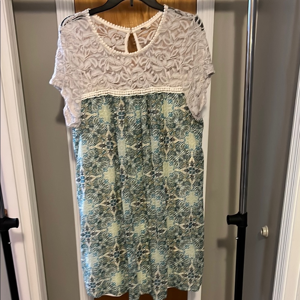 Floral Lace Dress in Blue and White